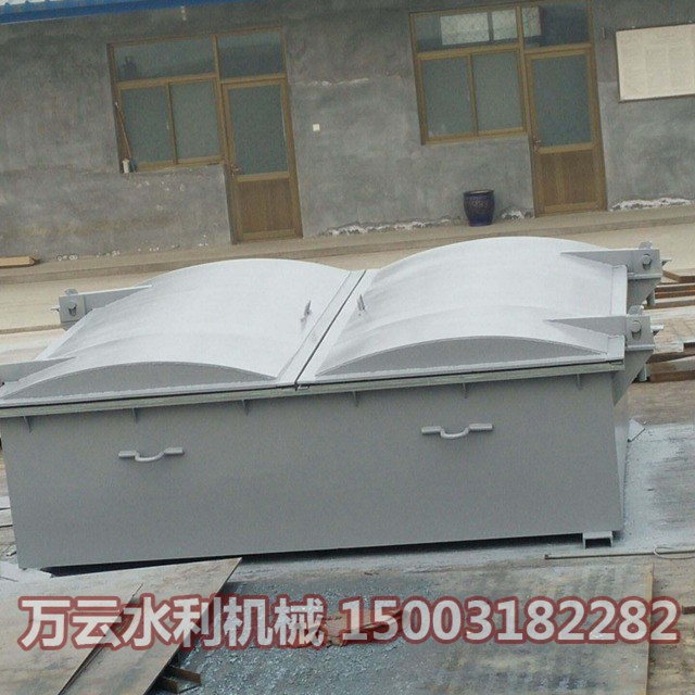 拍门  