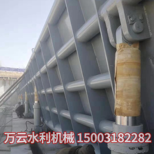 翻板闸门 (1)